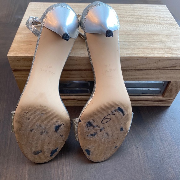 Nine West glitter silver sandals heel - Picture 8 of 9